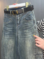 PENDRA Curved Cut High Waist Wide Leg Jeans