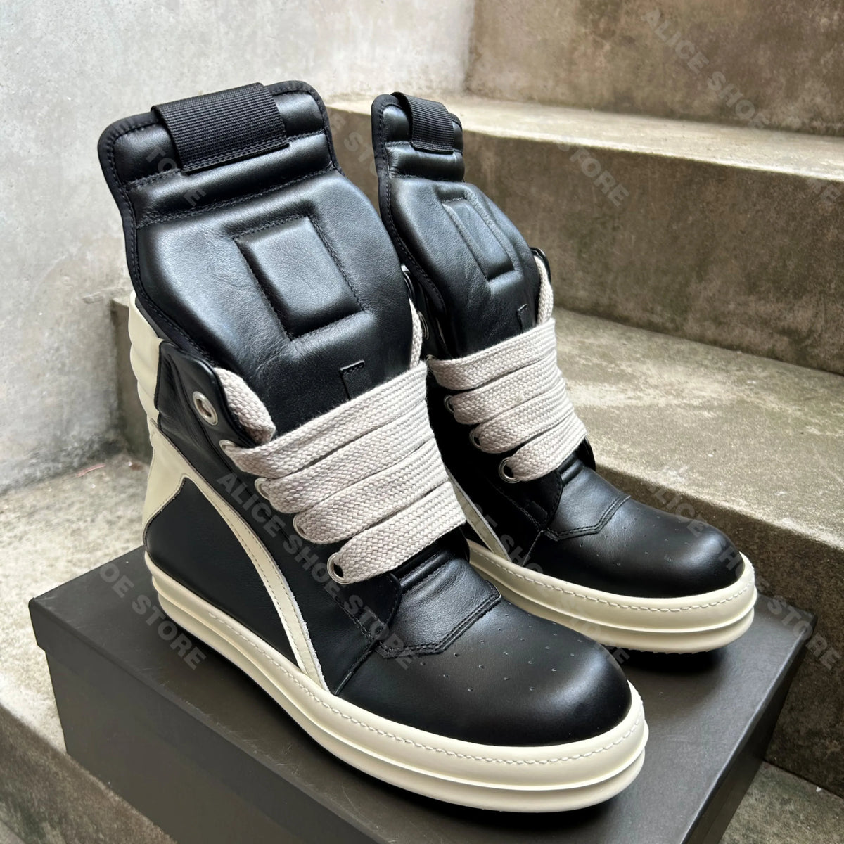 PENDRA Geobasket Noir Black Cow Leather High-Top Zip Jumbo-Lace Ankle Boots