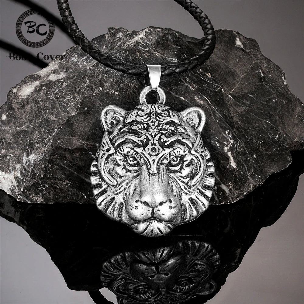 PENDRA Chain Silver Viking Necklace