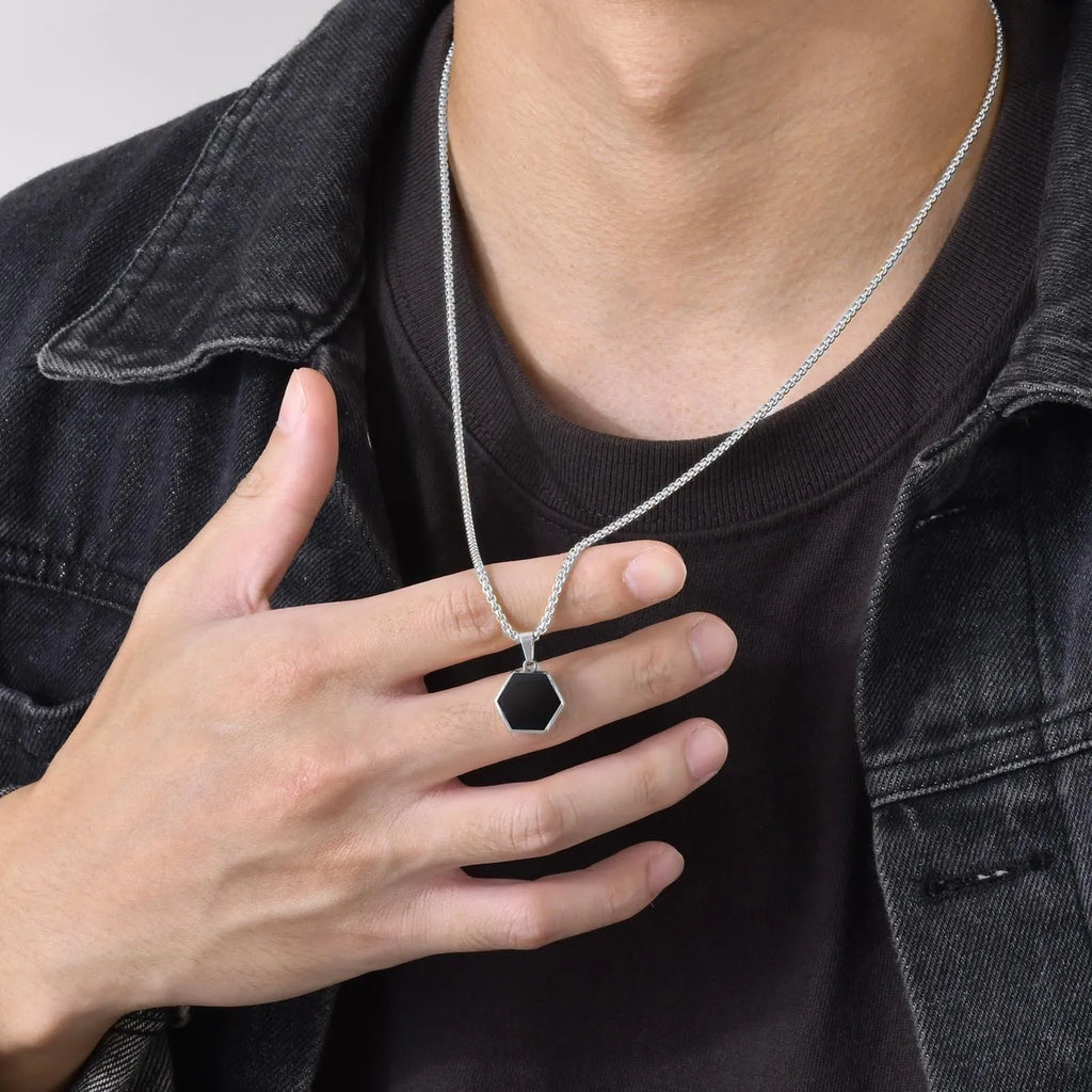 PENDRA Black Hexagon Pendant Necklace
