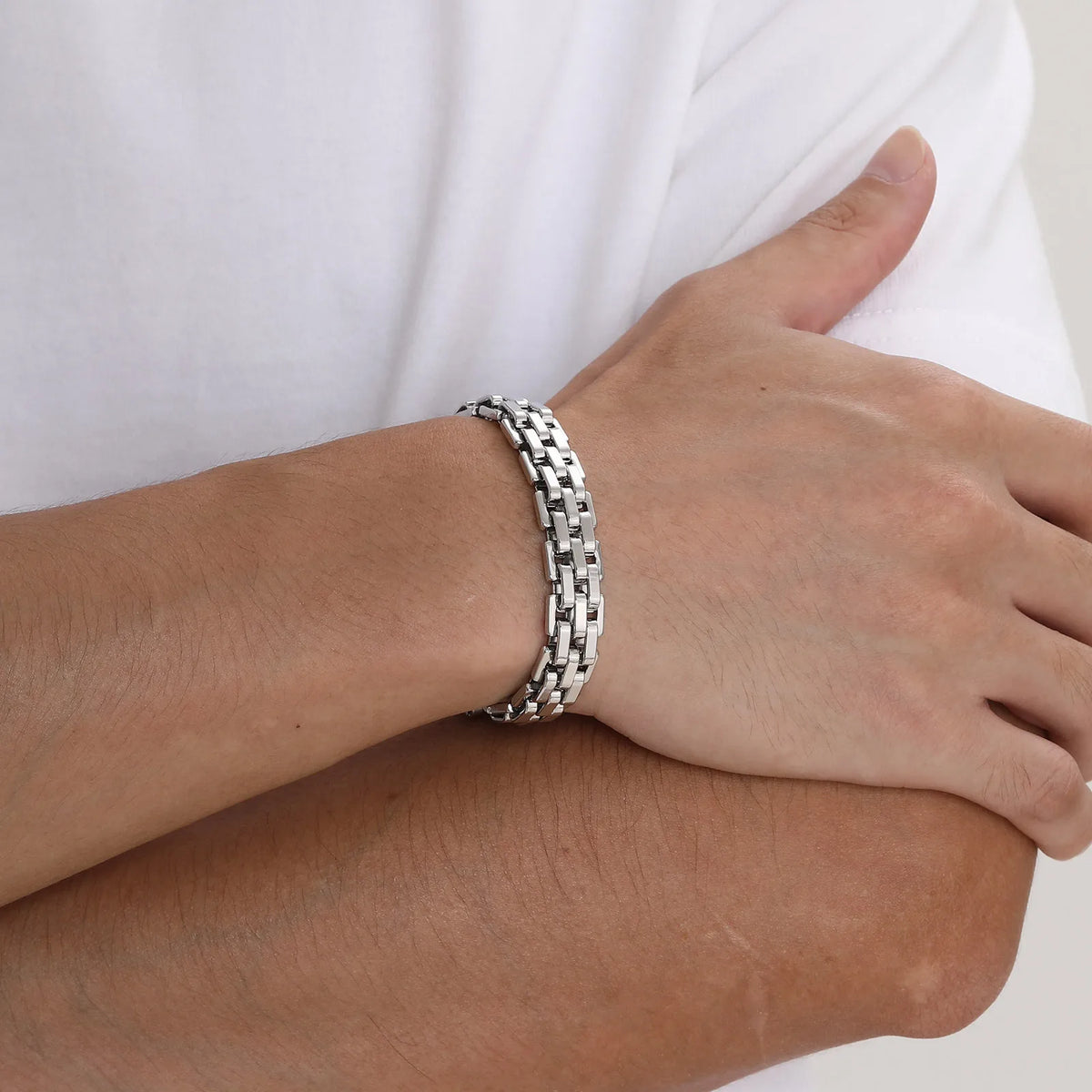 PENDRA Silver Chunky Bracelet