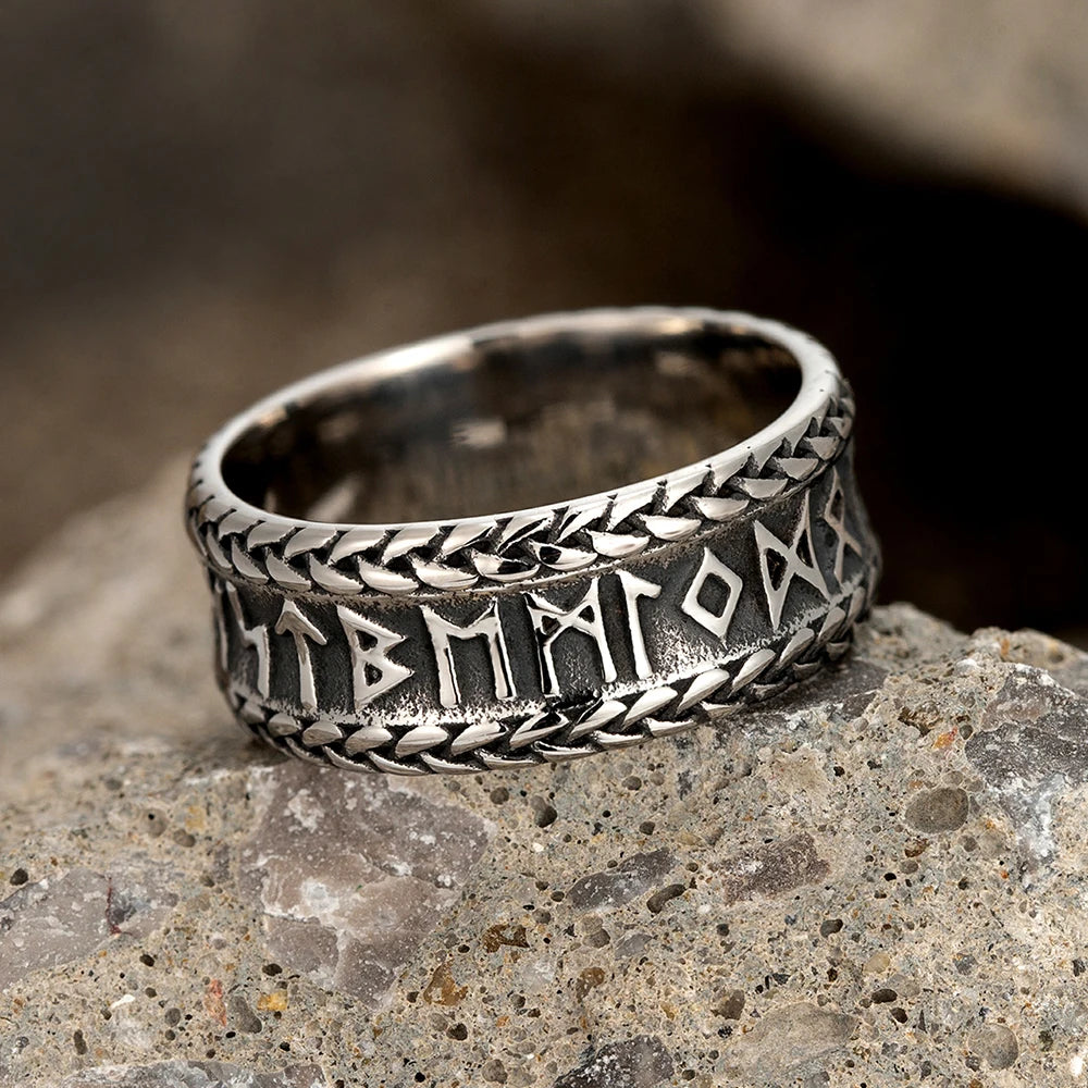 PENDRA Celtic Knot Rune Viking Ring