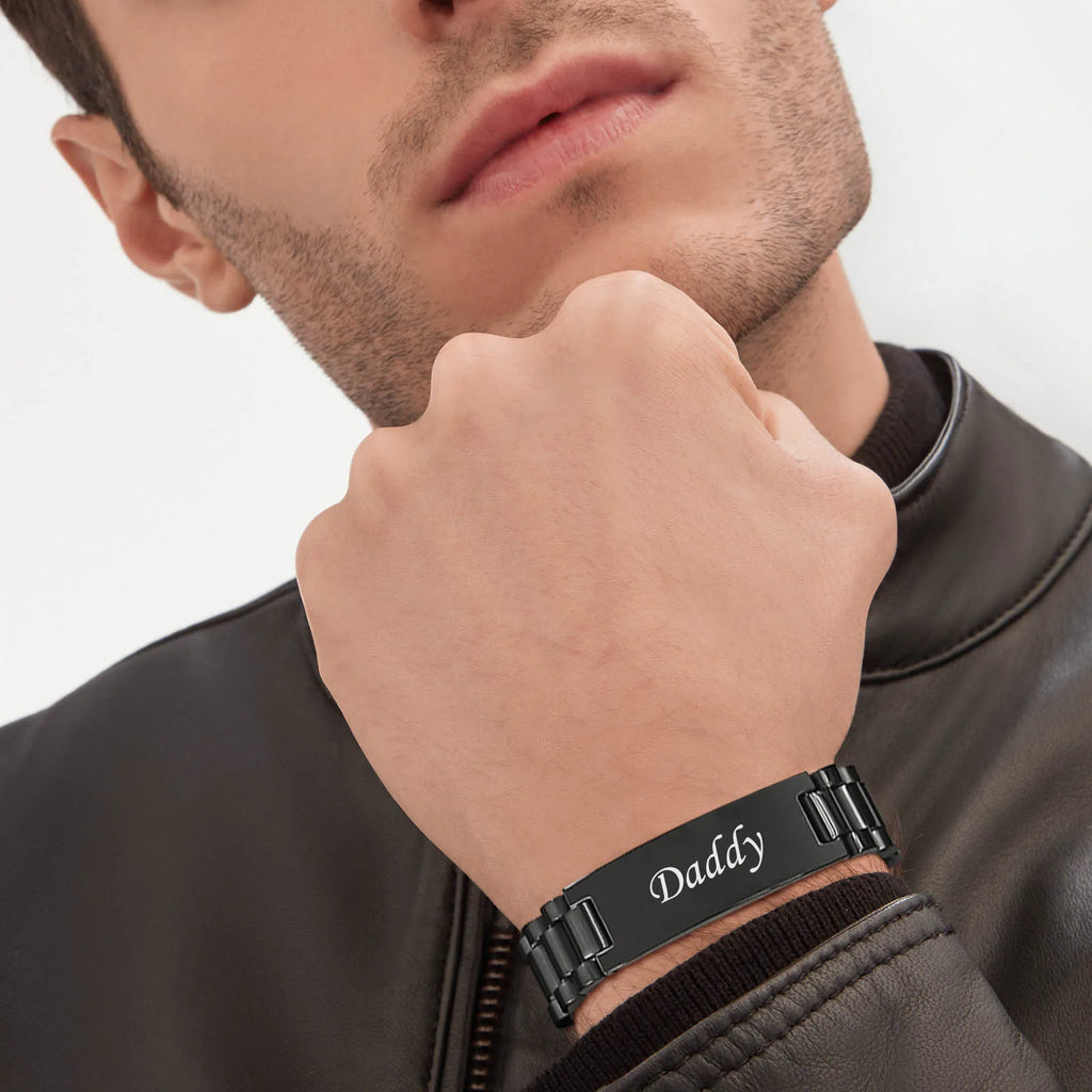PENDRA Engraved Touching Bracelet