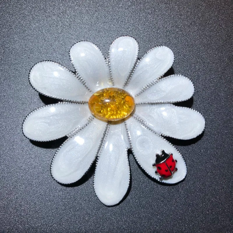 PENDRA Daisyora Large Enamel Daisy Flower Brooch