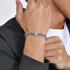 PENDRA Compass Circle Bracelet