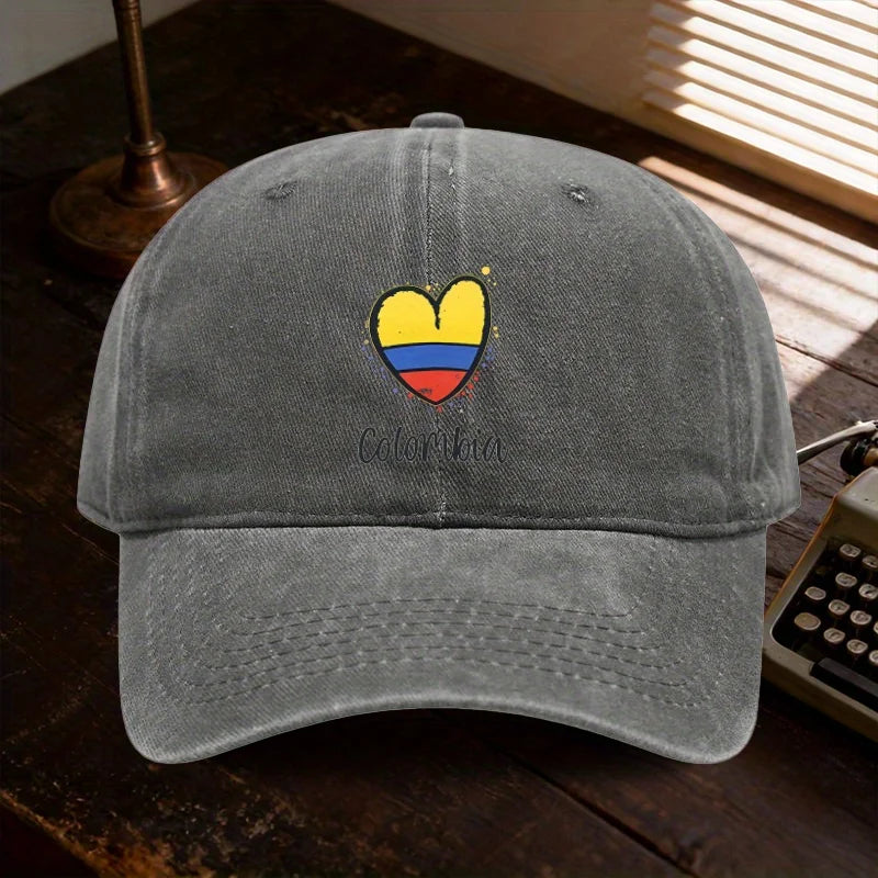 A "Colombia" Washed Baseball Cap, an Adjustable Sun-Protective Duckbill Hat Suitable for All Seasons, a Must-Have Fashion