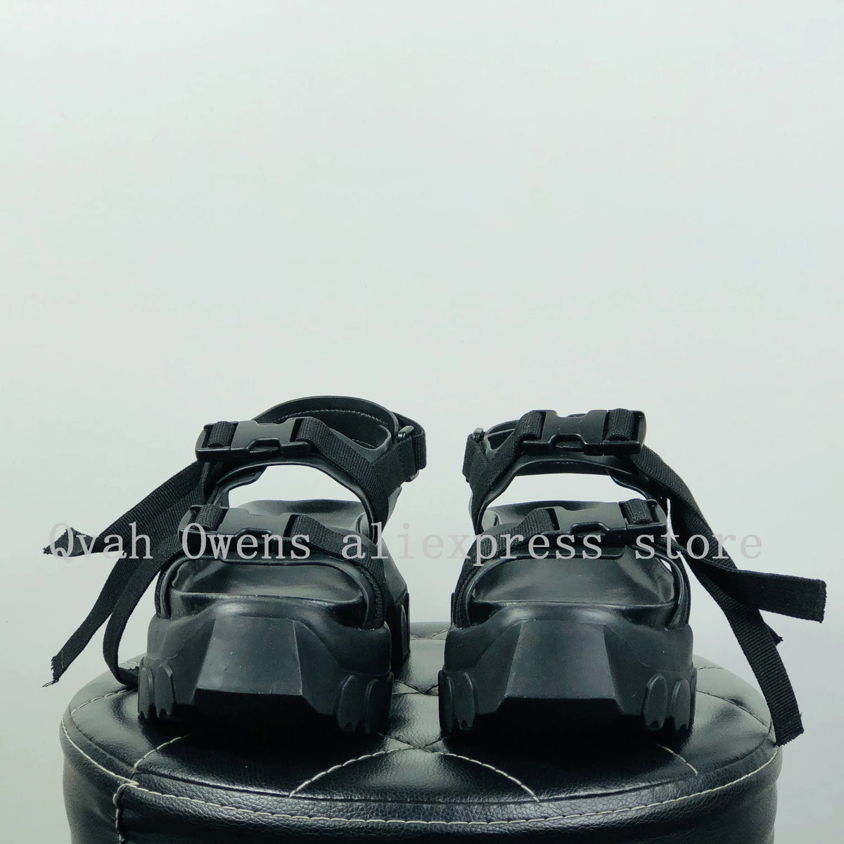 PENDRA Avenelle Men's T-Strap Leather Sandals