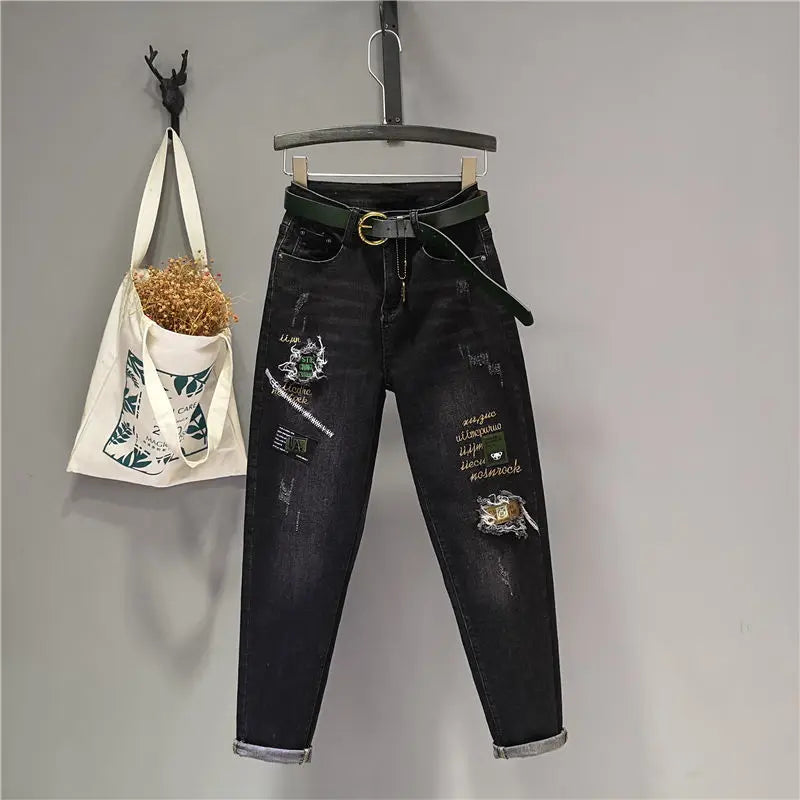 PENDRA Embroidery Elastic Pants