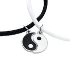 PENDRA Halevara Heart Charm Bracelet