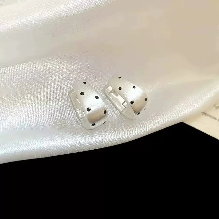 PENDRA Sterling Silver 8 Earrings