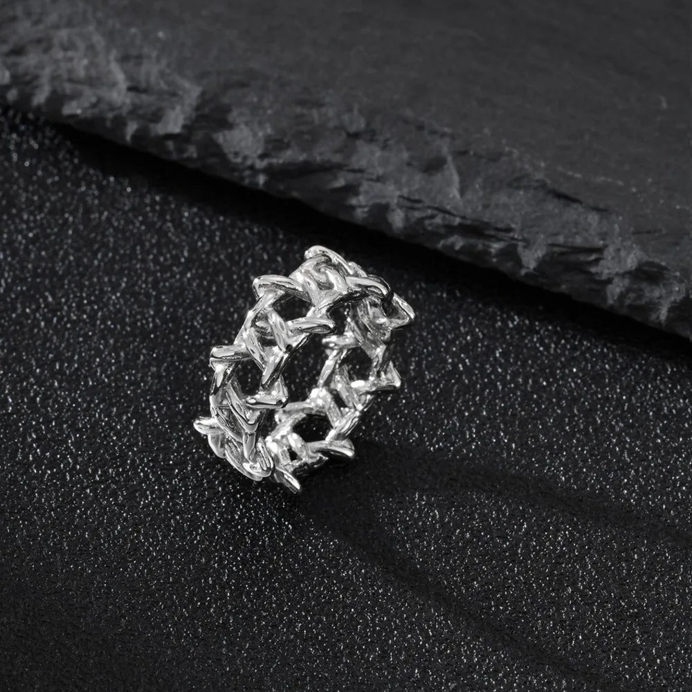 PENDRA Quinessa Thorn Motif Ring