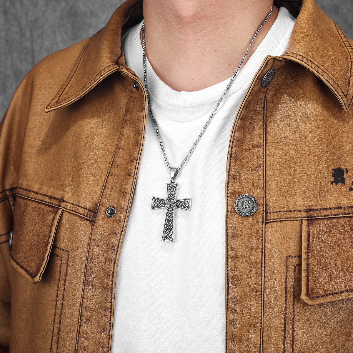 Carving Cross Men Necklaces Stainless Steel Pendant Chain Women Fashion Retro Jewelry Punk New In Accessories Gifts Wholesale