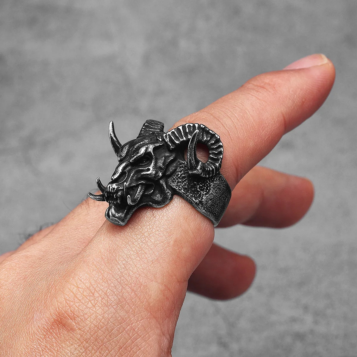 Retro Demon Satan Skull Men Rings Stainless Steel Punk Gothic Women Jewelry Fashion Accessories Halloween Gift Wholesale