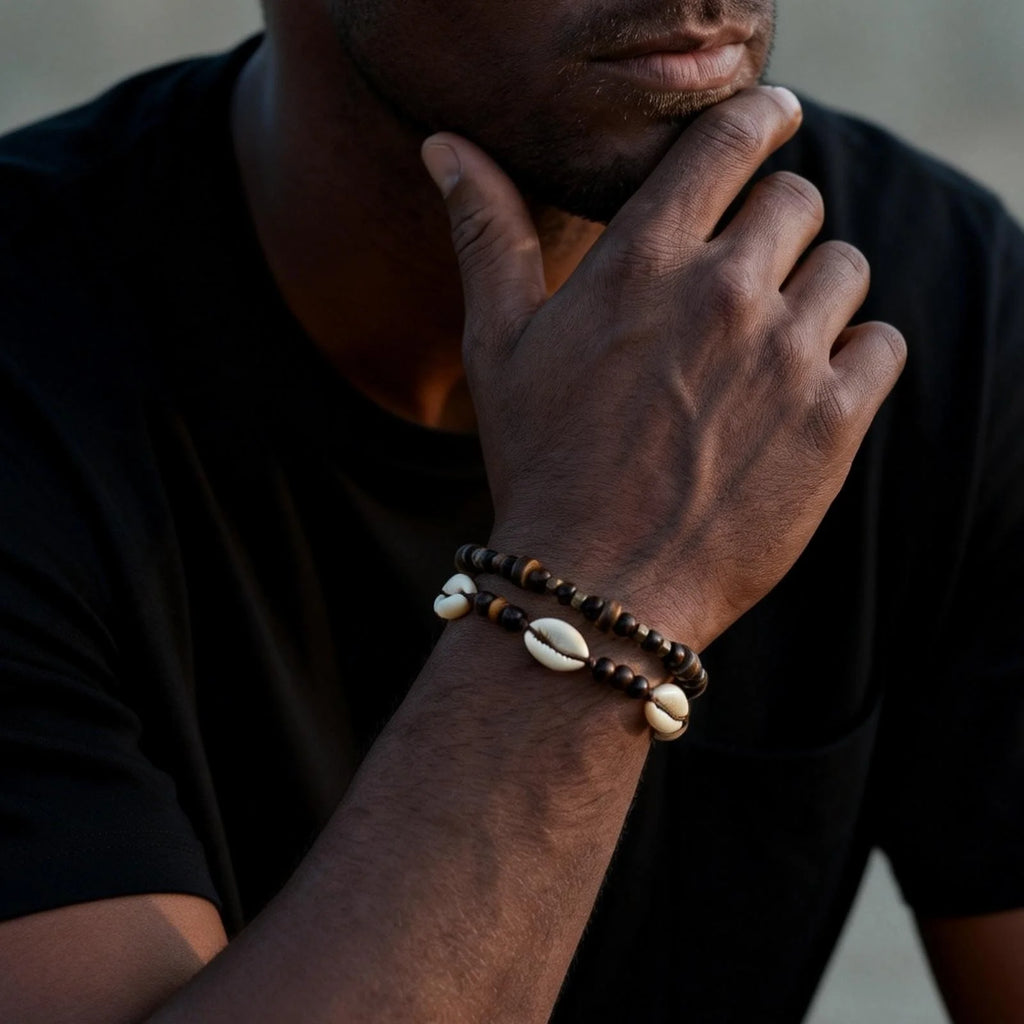 PENDRA Corrith Shell Bead Bracelet