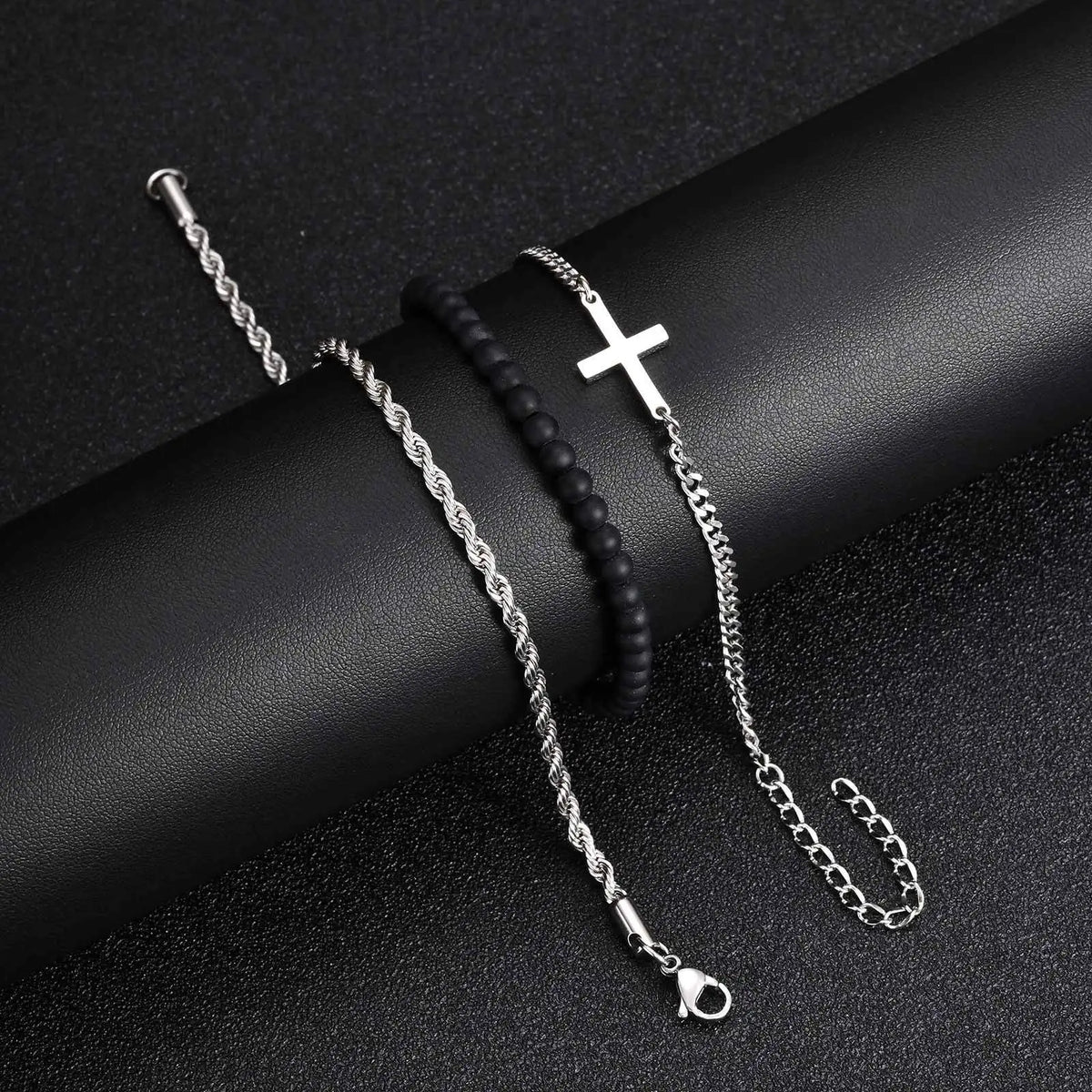 PENDRA Cross Link Bracelet