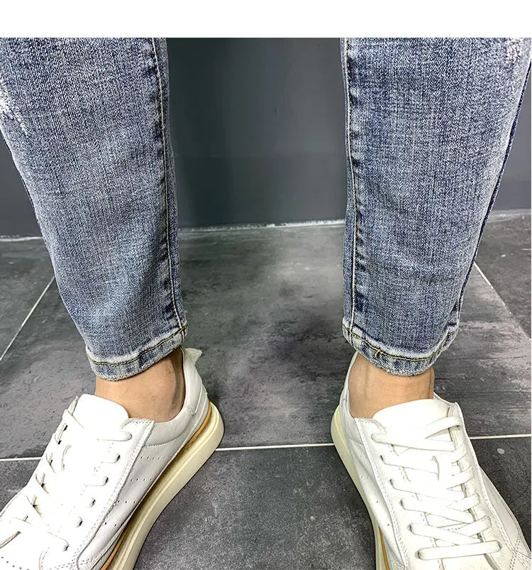 Summer light color jeans men's retro fashion brand embroidery slim fit small feet Korean fashion casual thin nine point pants