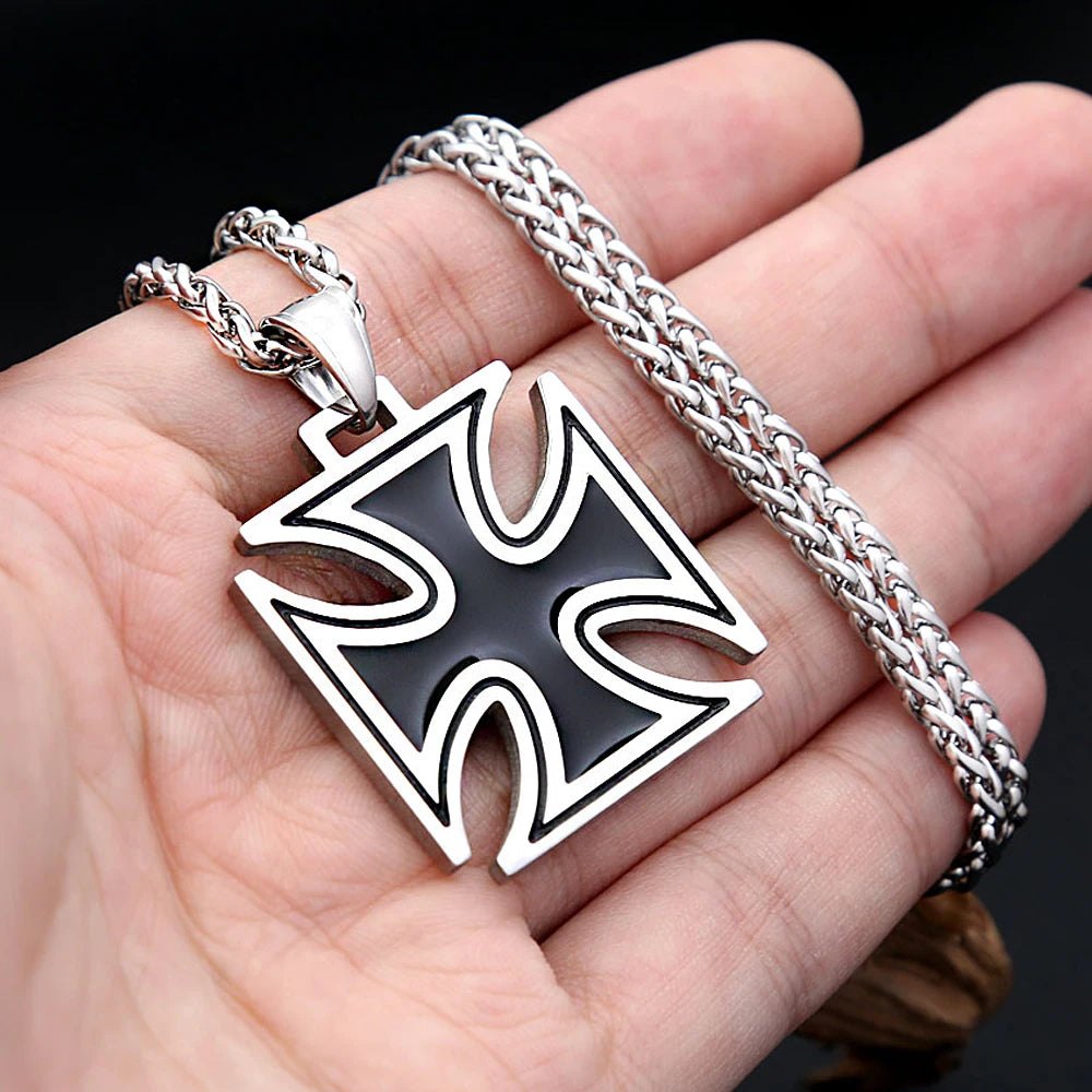 PENDRA Crossforge Classic Cross Pendant Necklace