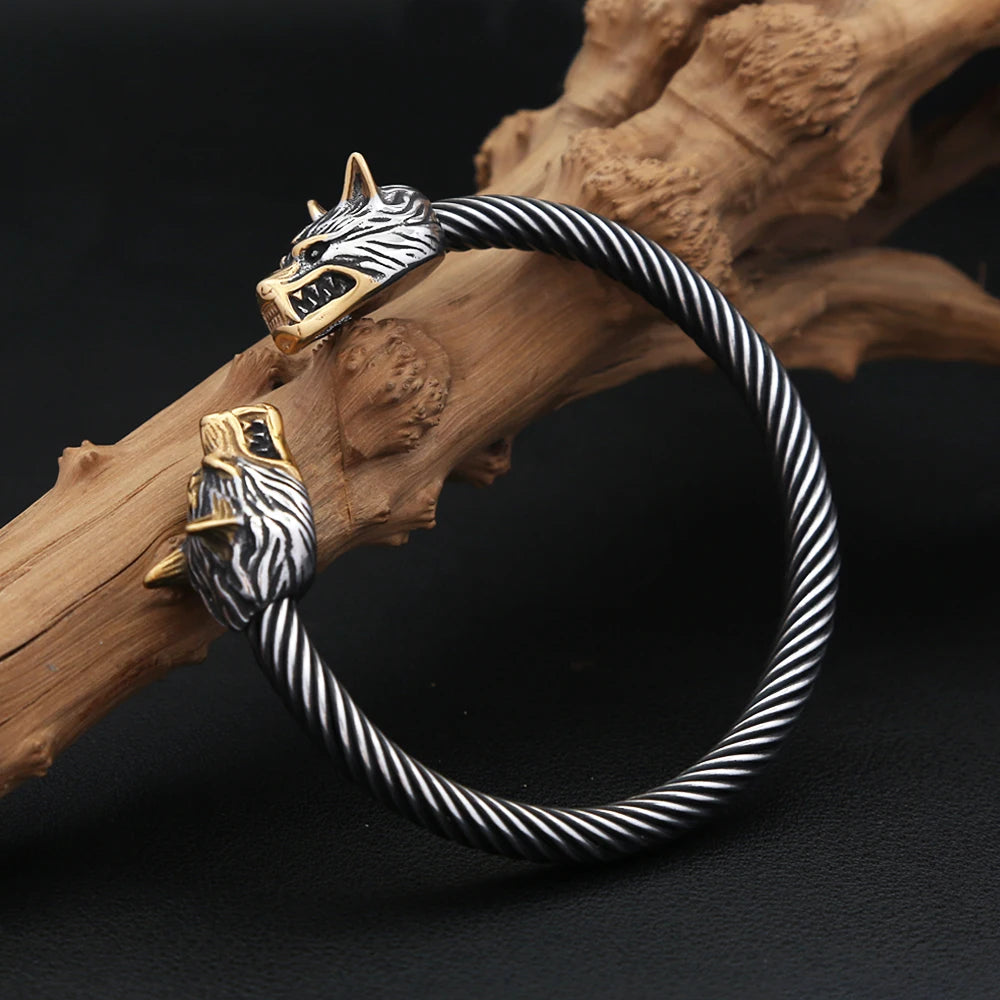 PENDRA Wolfduo Vintage Viking Double Wolf Bracelet