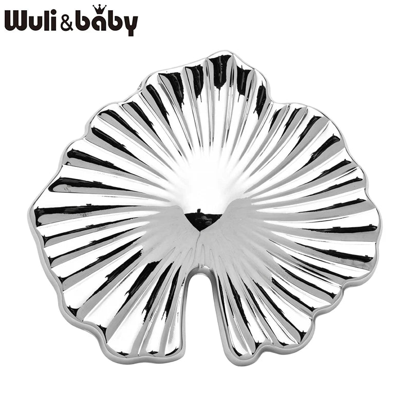 PENDRA Verdelle Leaf Brooch