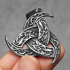 PENDRA Yorilith Viking Rune Necklace