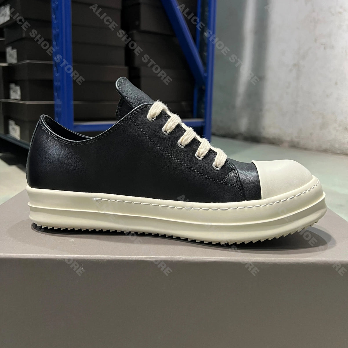 Porous Outdoor Men Shoe Leather Women Sneaker Designer Low Top Quality Black Lace-up Shoe Luxury Platform Dress Casual Flat Shoe