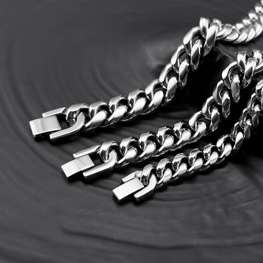 PENDRA Cuban Curb Bracelet