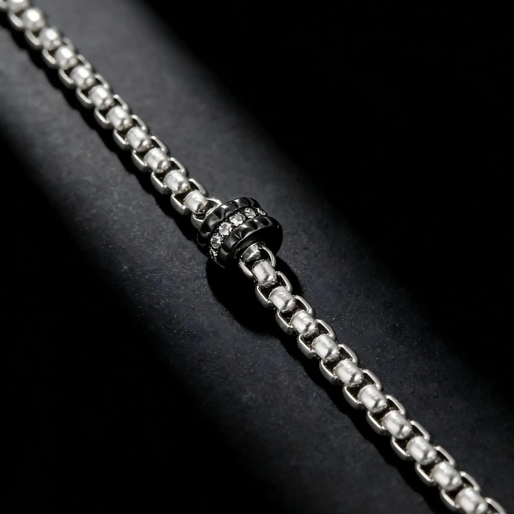 PENDRA Box Rhinestone Bracelet