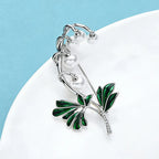 PENDRA Enkiana Enkianthus Chinensis Pearl Flower Brooch