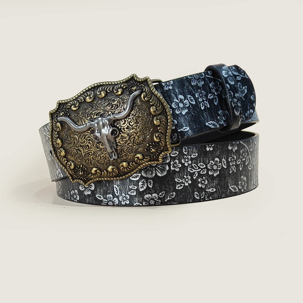 Western Cowboy Style Vintage Casual Belt Ox Head Carved Buckle Bohemian Print Perfect for Daily Commute & Dating Outfits Jeans