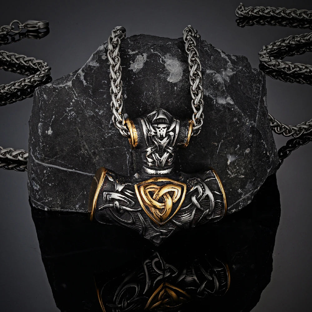 PENDRA Rune Norse Vegvisir Necklace