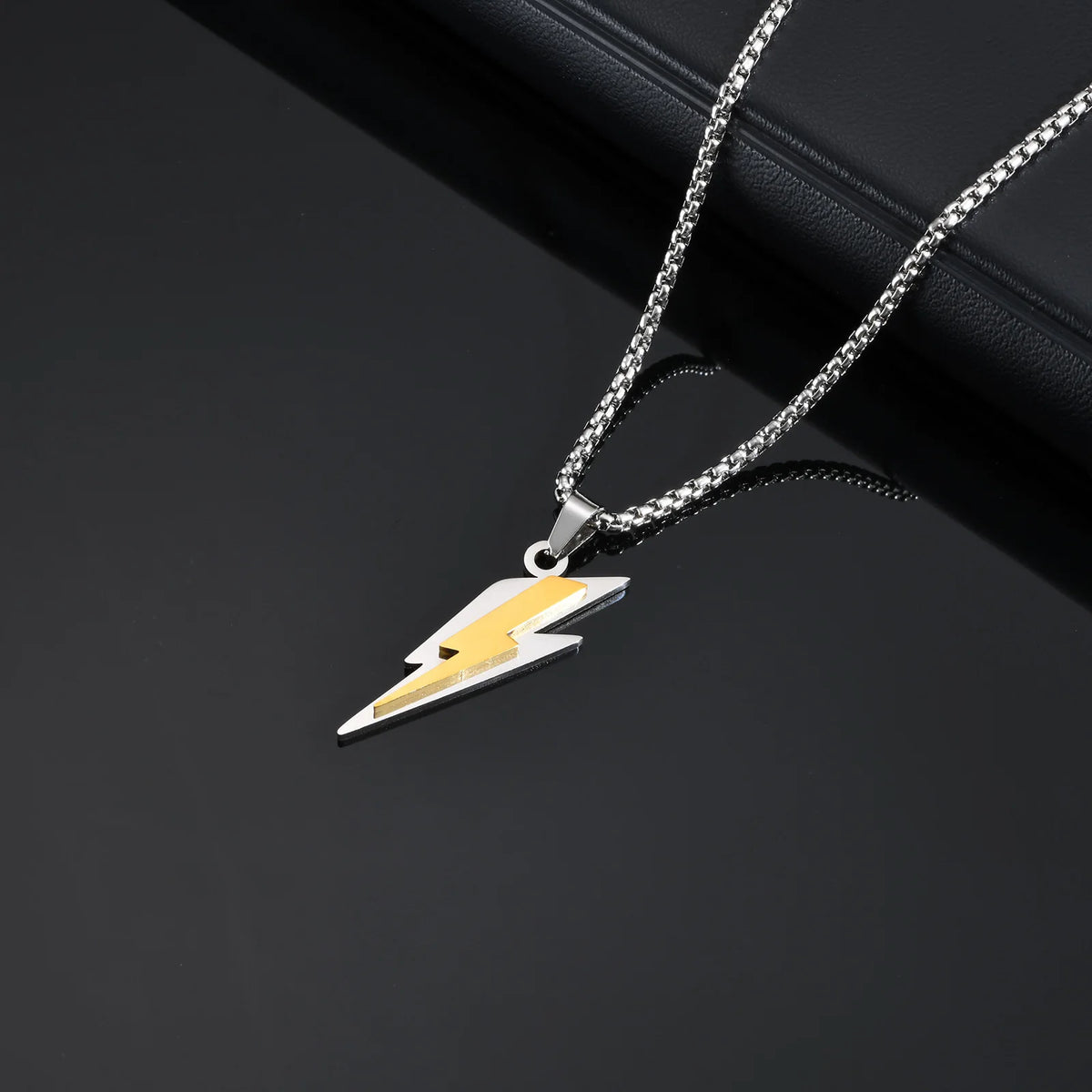 PENDRA Lightning Two Pendant Necklace