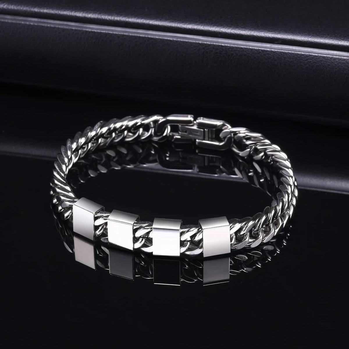 PENDRA Eliquin Custom Engraved Bracelet
