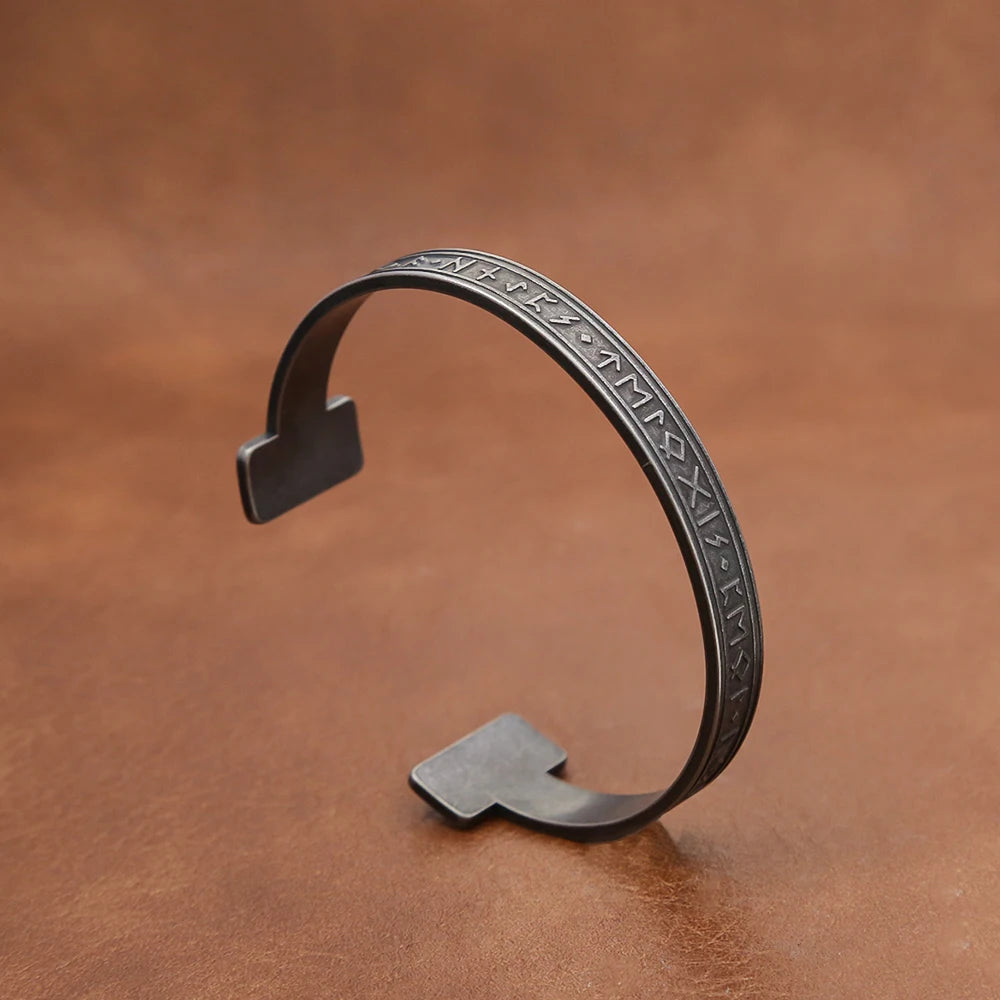 PENDRA Runeband Vintage Viking Rune Bracelet