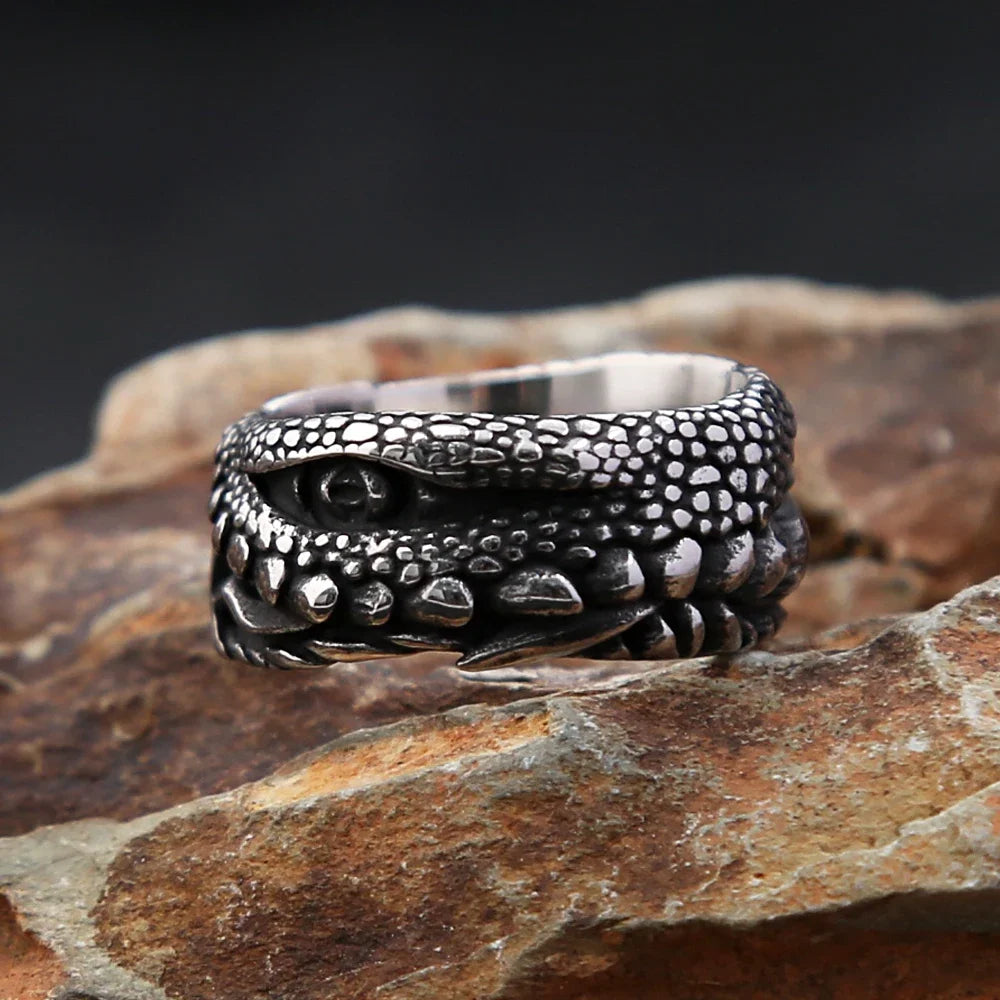 PENDRA DevilsEye Stainless Steel Evil Eye Ring