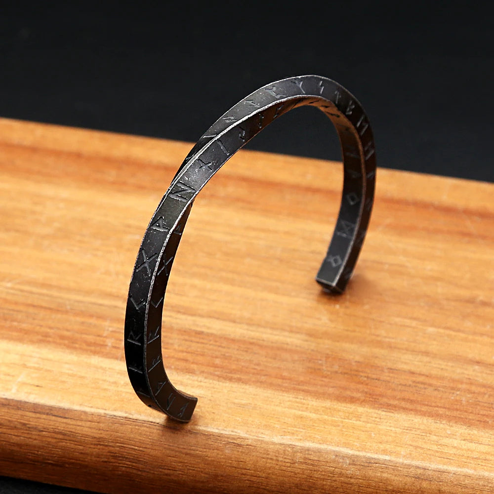 PENDRA Mobius Stainless Steel Opening Bracelet