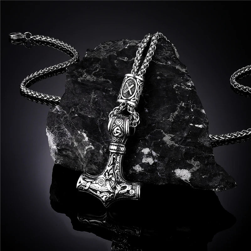 PENDRA Rune Norse Necklace