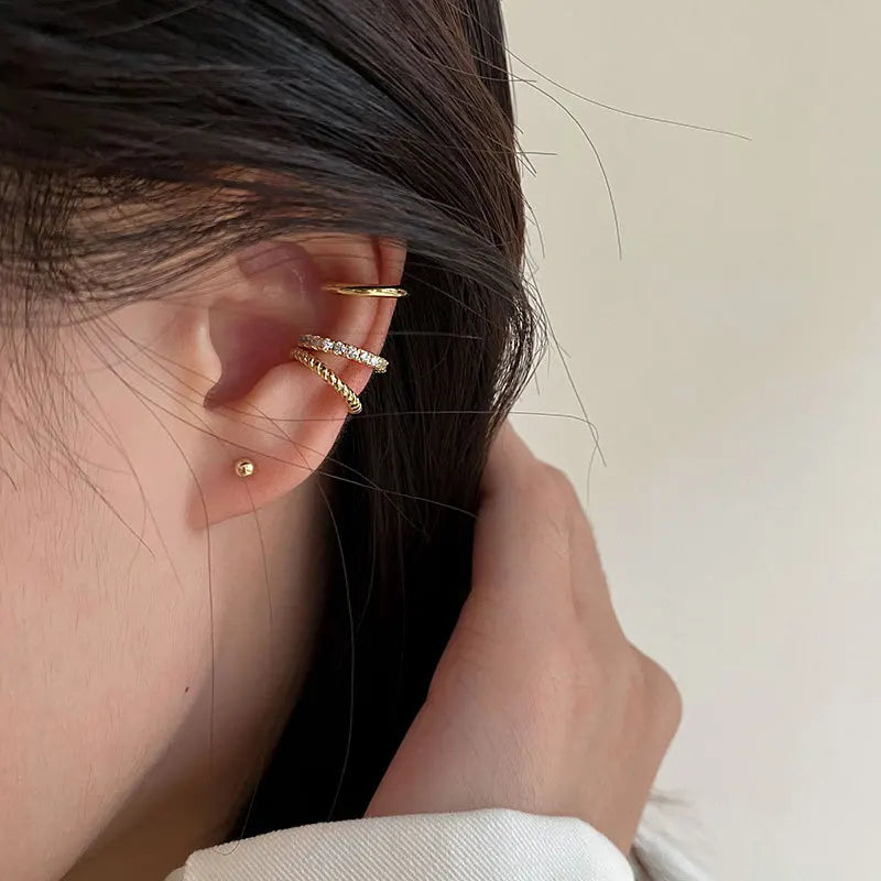 PENDRA Silver Tassel Ear Accessory