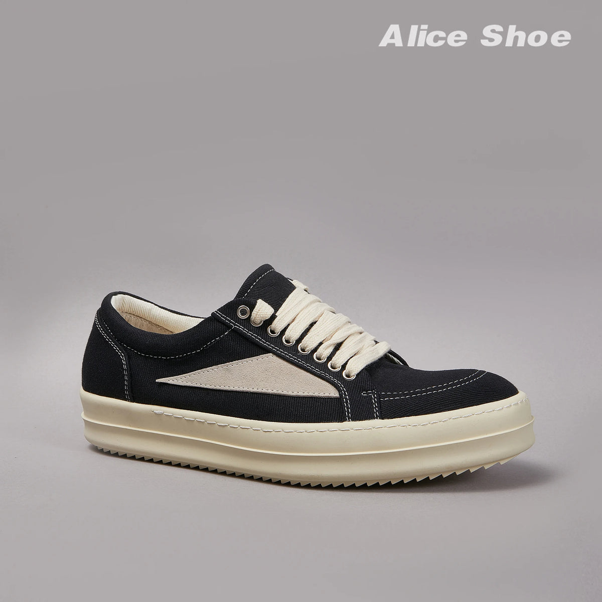 PENDRA Holiday Black Canvas Low-Top Lace-Up Thick-Sole Platform Sneakers
