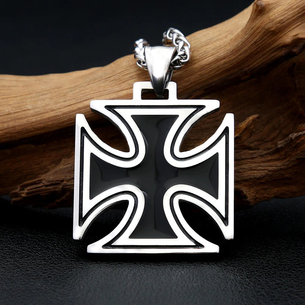PENDRA Crossforge Classic Cross Pendant Necklace