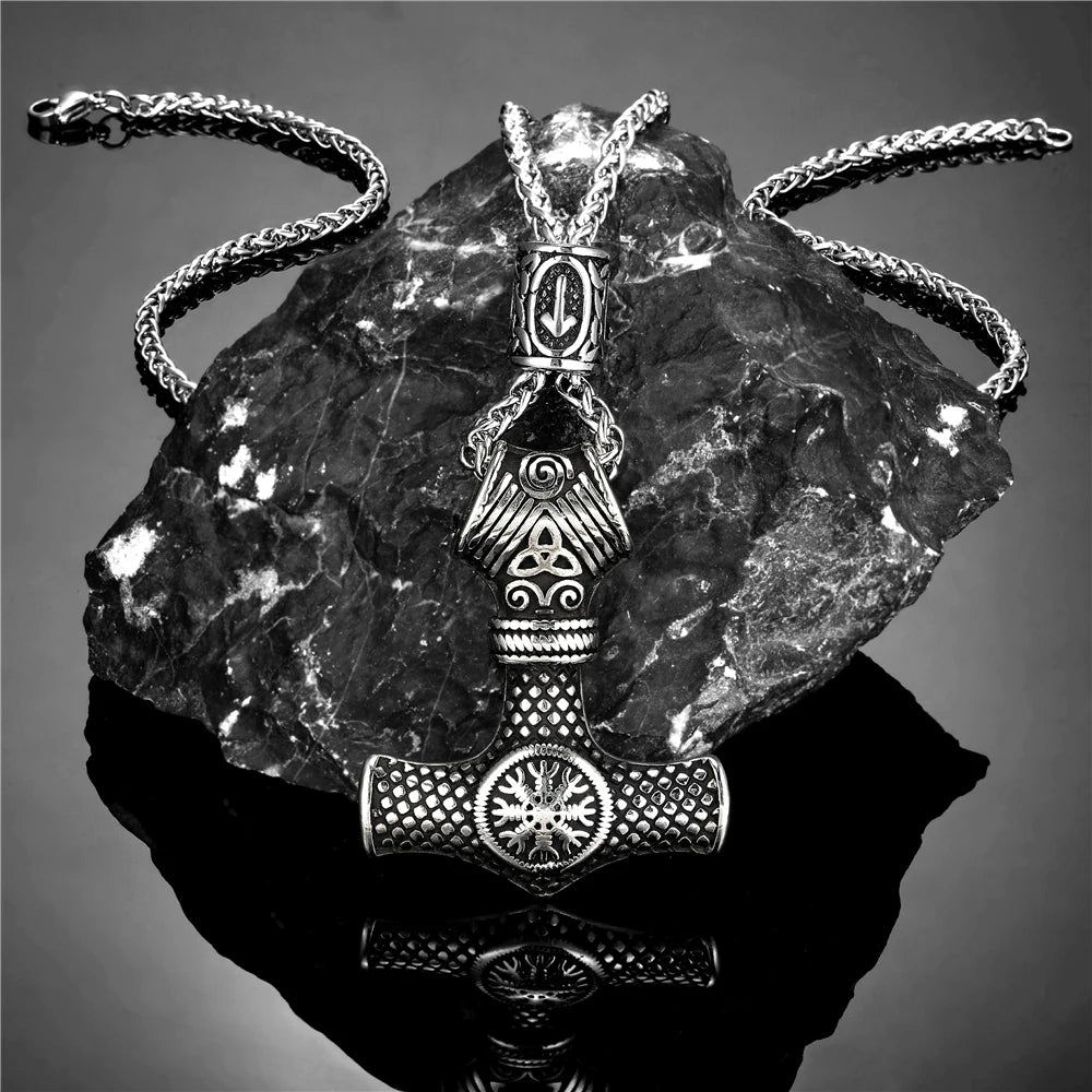 PENDRA Beaded Norse Necklace