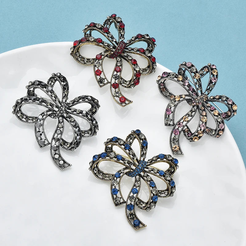 PENDRA Florielle29 Rhinestone Brooch