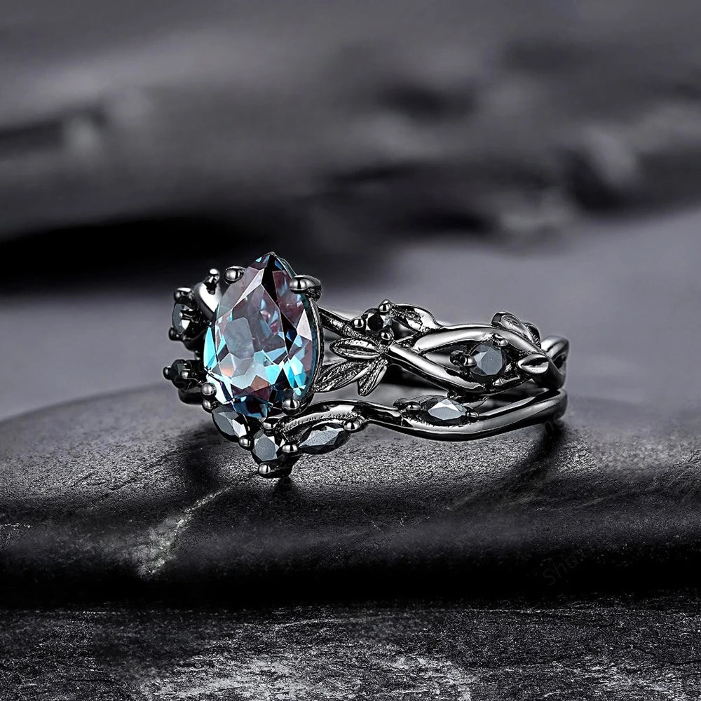 PENDRA Crystal Blue Ring