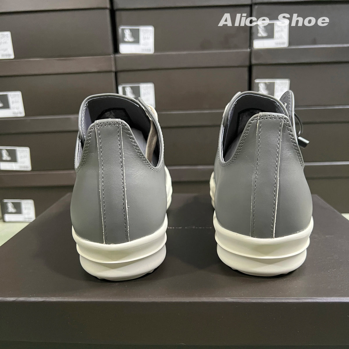 PENDRA Grey Punk Natural Grey Leather Low-Top Thick-Sole Platform Sneakers