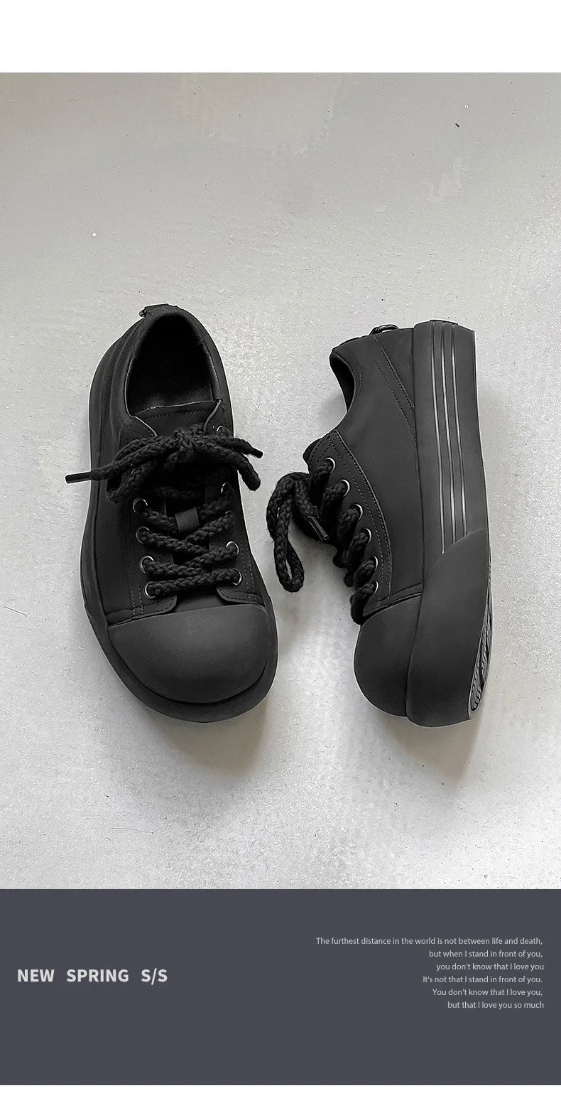 PENDRA Big Head Couple Shoes