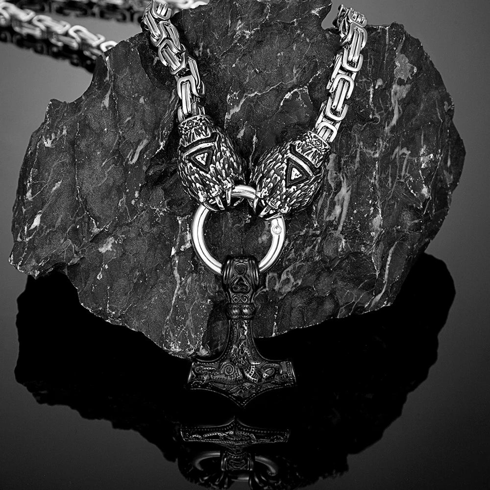 PENDRA Wolf Norse Pendant Necklace