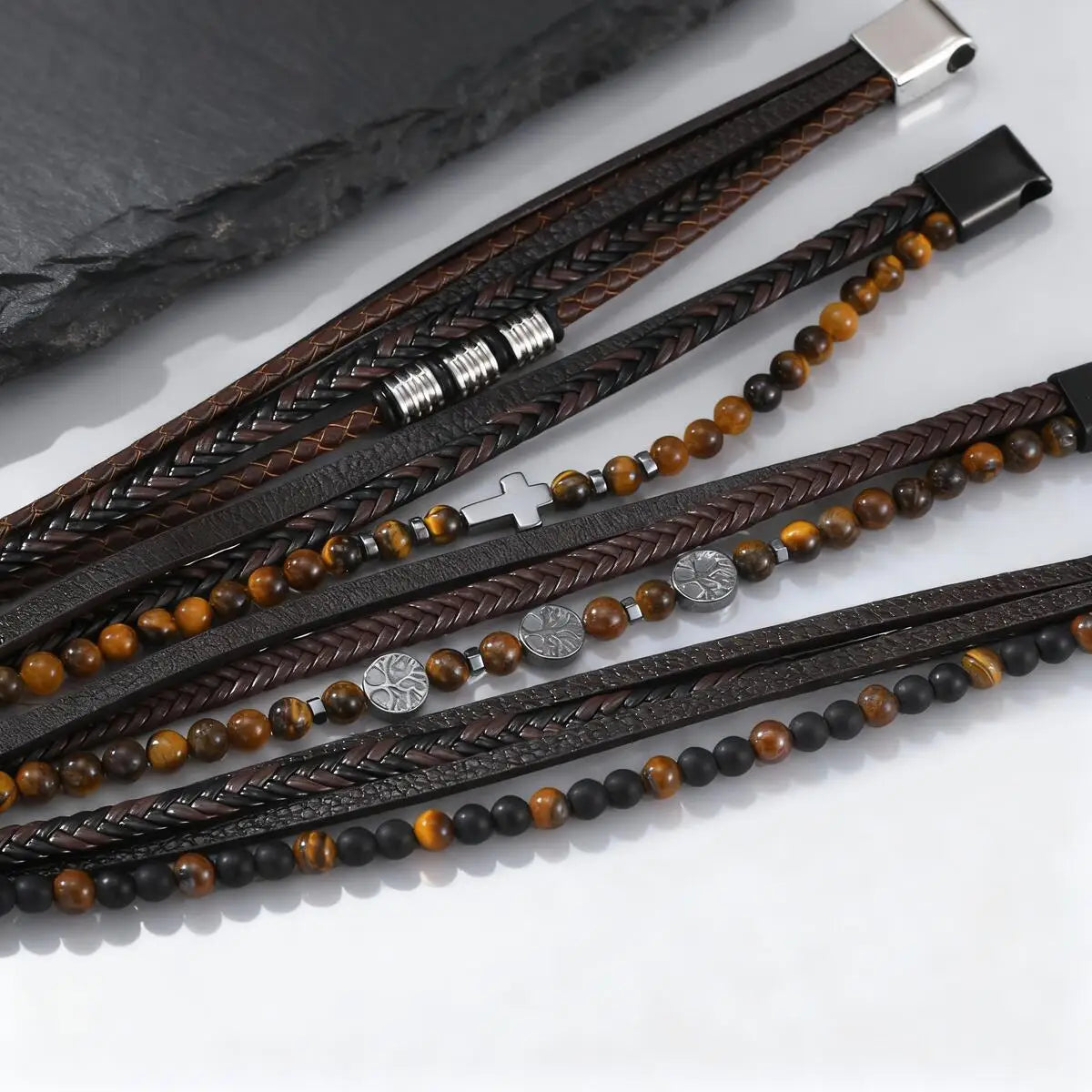 PENDRA Elizane Tiger Eye Bracelet