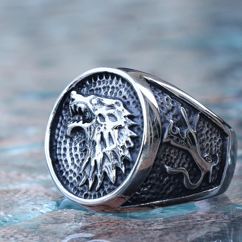 PENDRA Wolfrune Retro Viking Wolf Ring