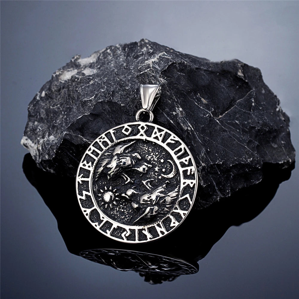 PENDRA Celtic Knot Rune Vintage Necklace
