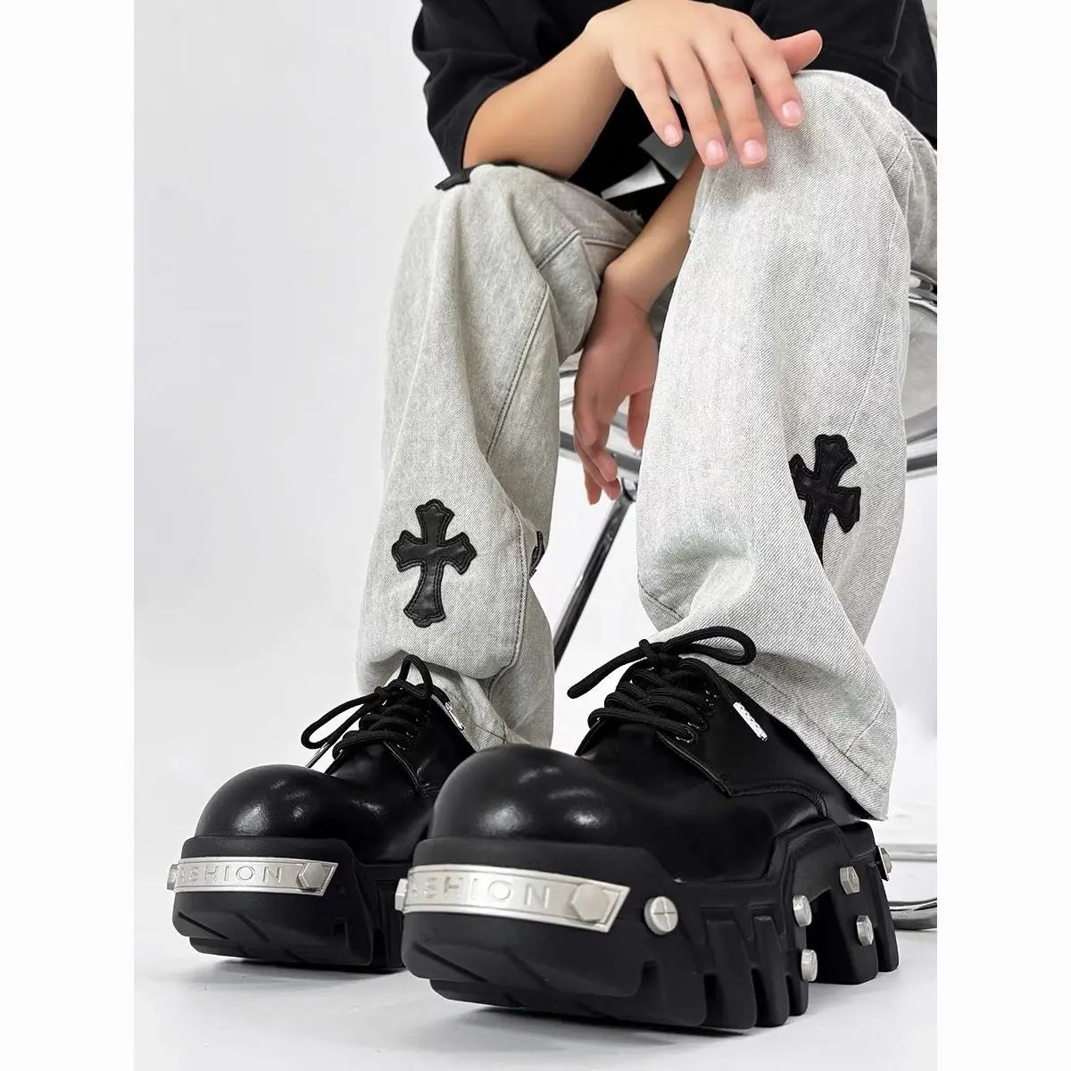 PENDRA Leather Iron Head Shoes