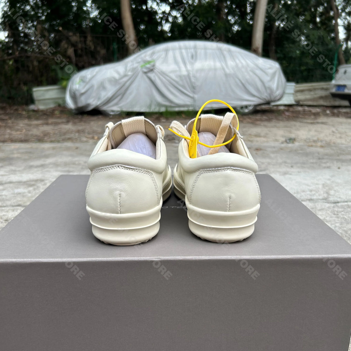 PENDRA Ivory Leather White Leather Low-Top Thick-Sole Platform Sneakers